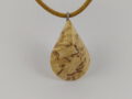 Karelisches Birkenholz-Oloid Schmuckanhänger 33mm x 22mm KB3H